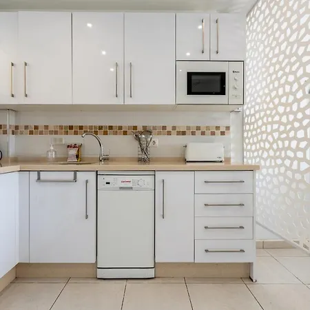 Hébergement de vacances Sea Front House Macarena D Marbellac