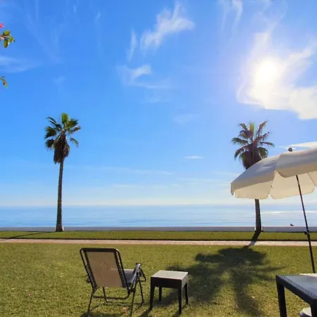 Sea Front House Macarena D * Marbellac