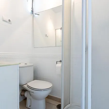 Будинок відпочинку Sea Front House Macarena D Марбелья