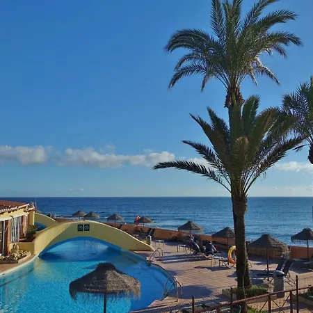 Будинок відпочинку Sea Front House Macarena D *